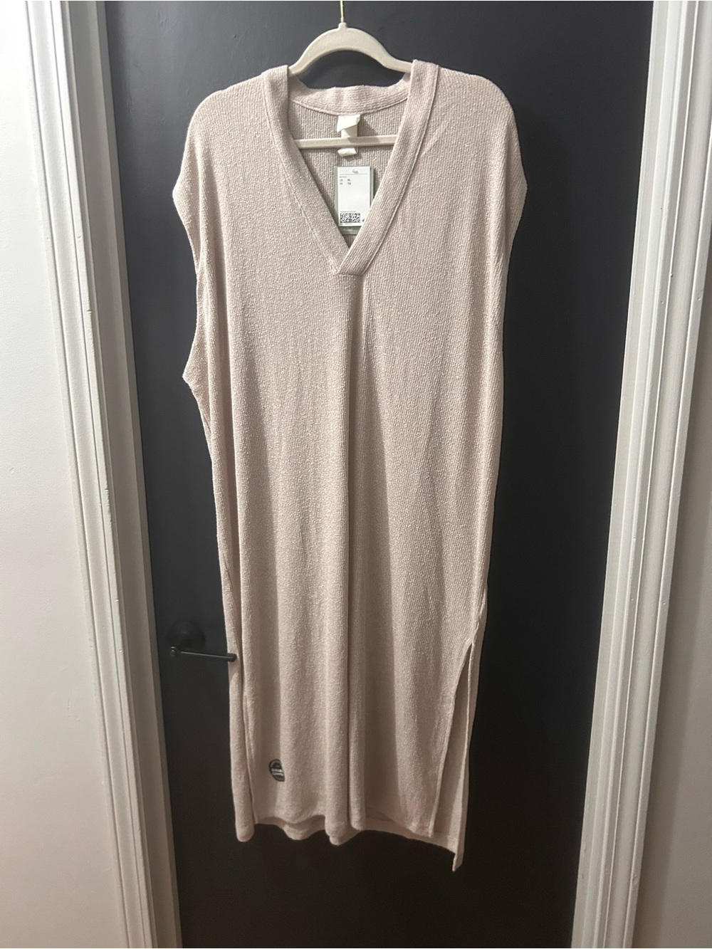 H&M Sleeveless V-Neck Knit Dress in Light Beige
